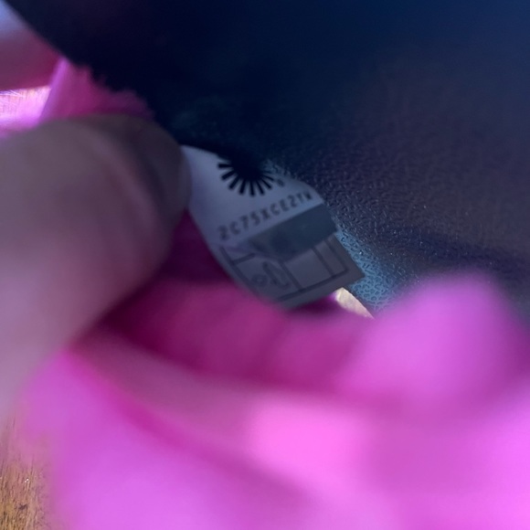 UGG Royale Slide - Picture 5 of 8